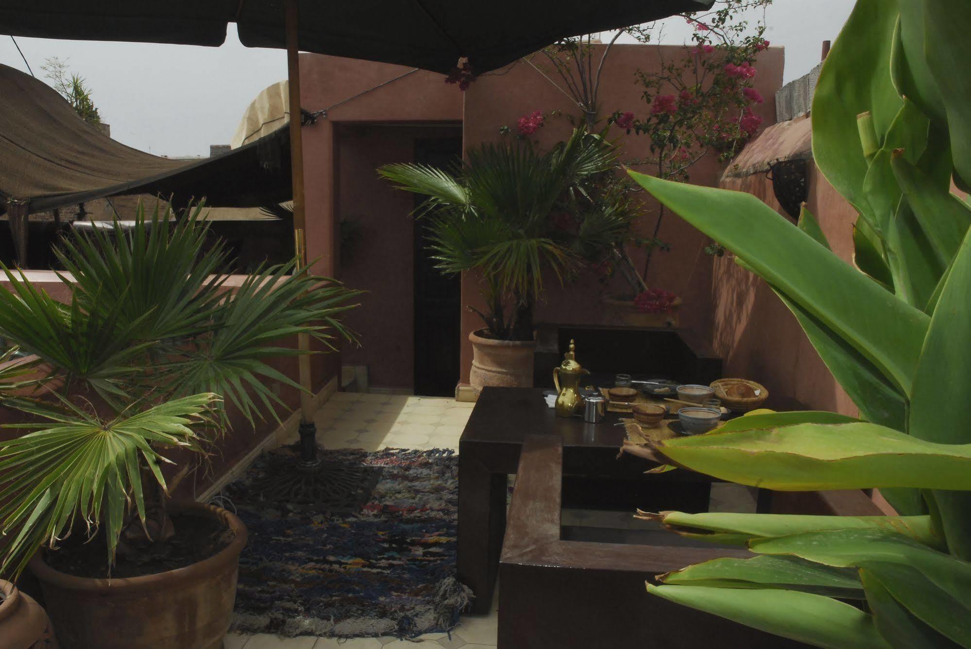 Riad Ta'Achchaqa Marrakesh Exterior photo