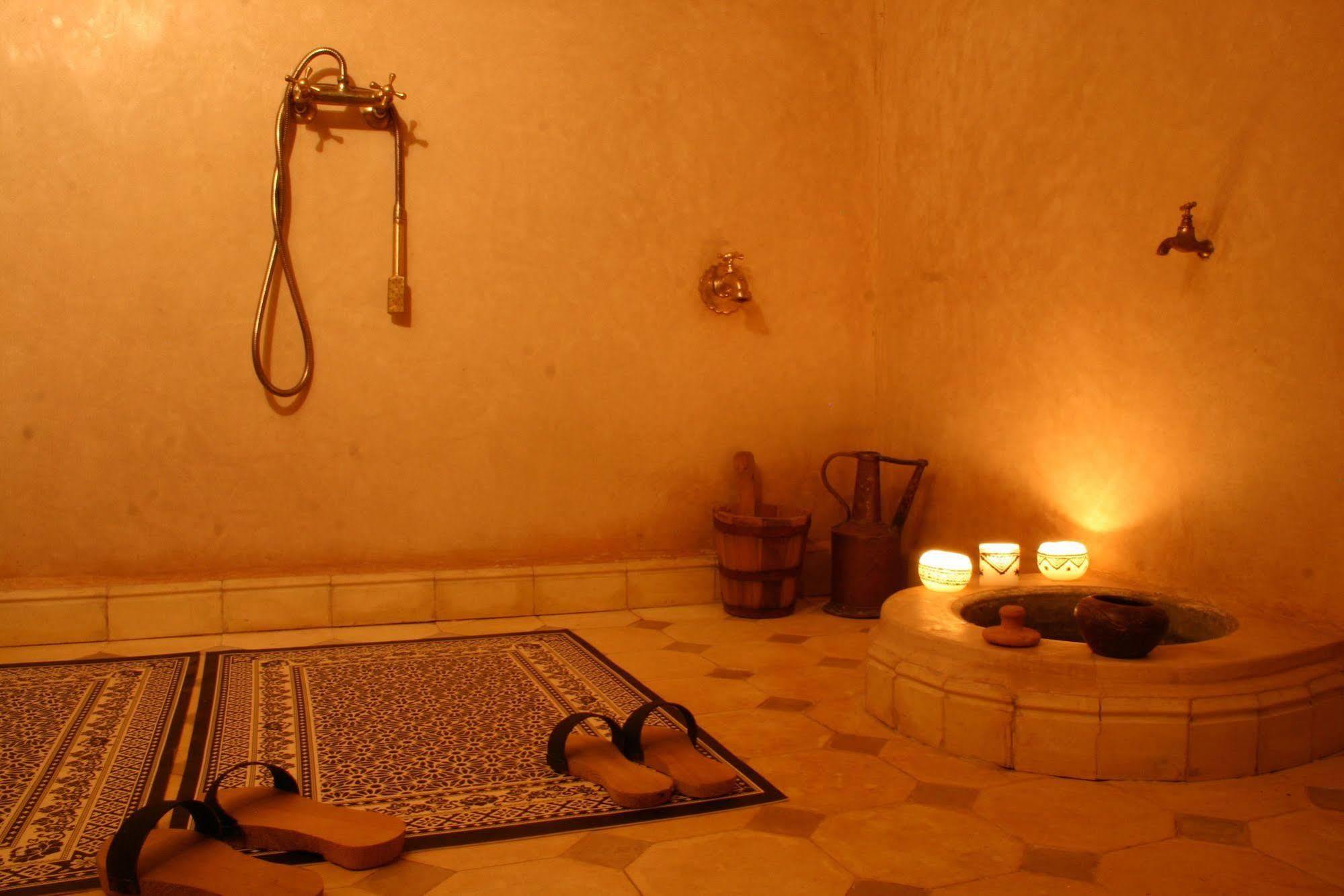 Riad Ta'Achchaqa Marrakesh Exterior photo